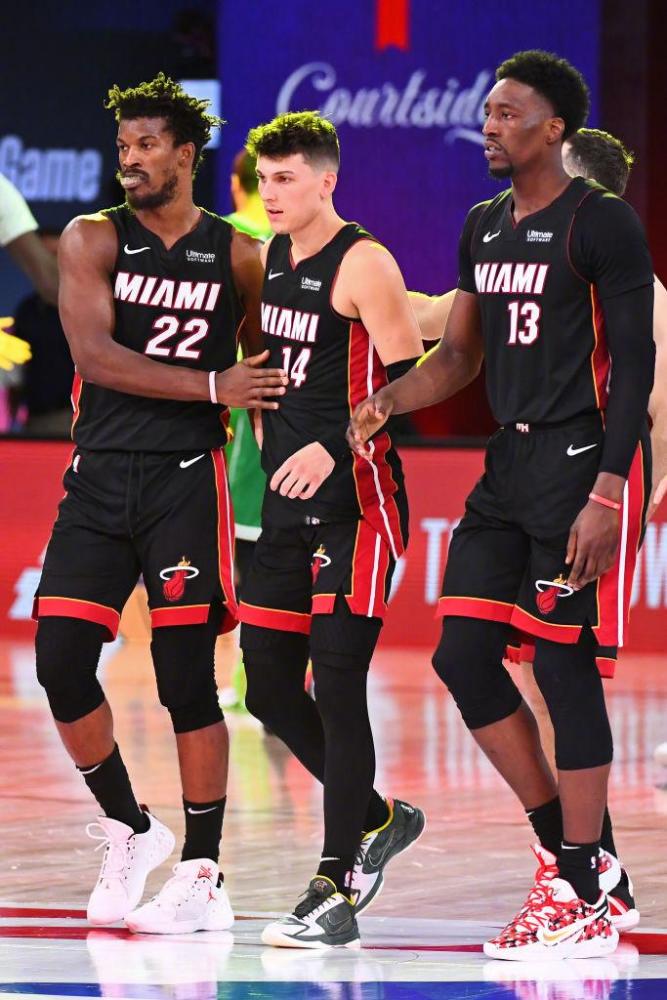 强劲挑战者 强劲挑战者